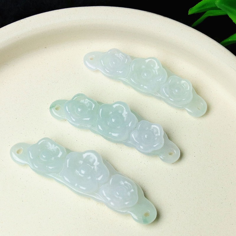 Women Accessories Gift - 1pc Natural Jadeite Emerald Flower Hand